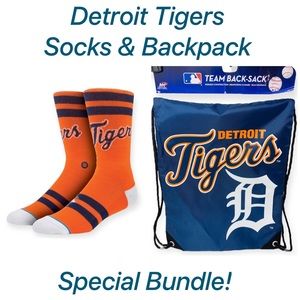 ⚾️ Special Bundle: Men’s Detroit Tigers Team Socks & Team Back Sack - NWT
